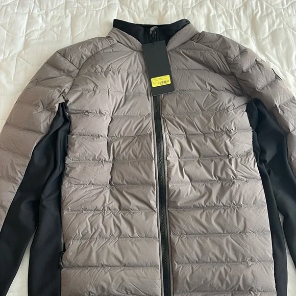 Canada Goose Men’s Bomber Jacket, Gloves and Hat Bundle - XL - NWT